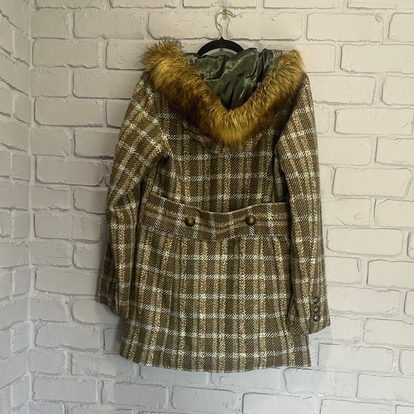 NWOT Apt. 9 Brown and White Pea Coat with Faux Fur Trim size S - Picture 3 of 5